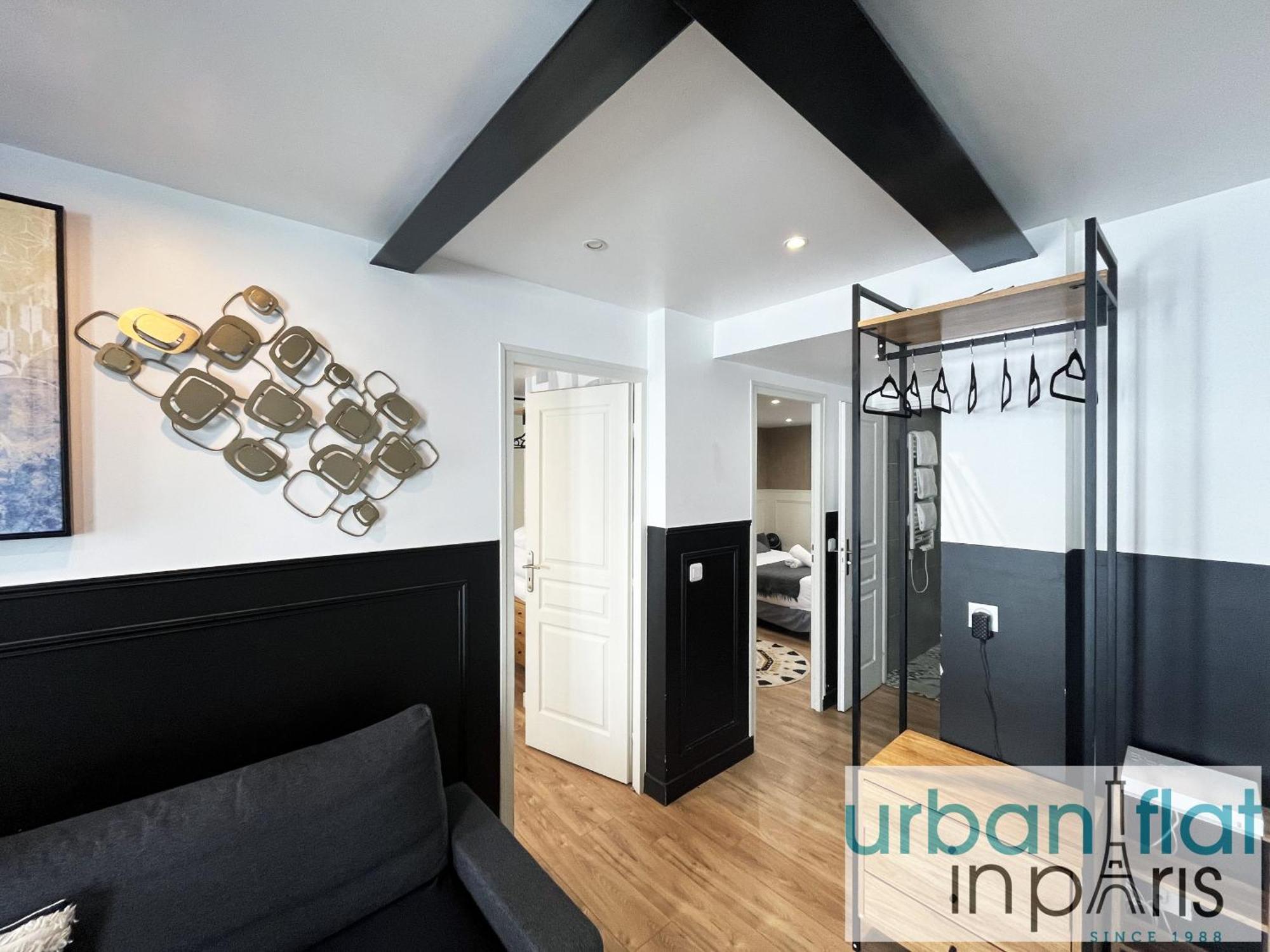 Urban Flat 13 - Pretty 2 Bedroom Parisian Flat * Parijs