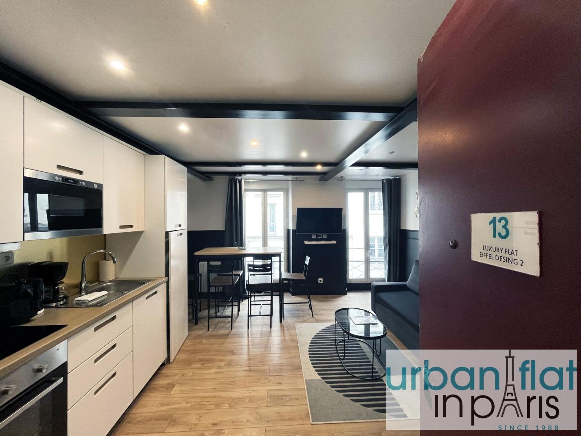 Urban Flat 13 - Pretty 2 Bedroom Parisian Flat Parijs